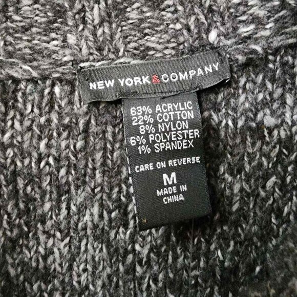 New York & Company Womens Medium‎ Gray Knit Button-Up Cardigan Sweater - Picture 2 of 10